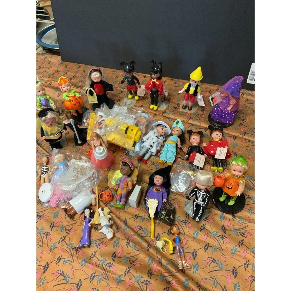 Huge Lot Vintage McDonald’s Wendy’s Madame Alexander Disney Dolls Toys Barbie